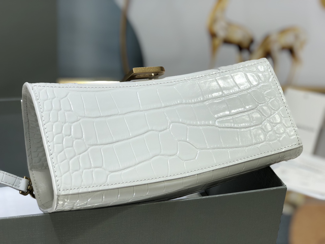 B*alenciaga Bag Top Quality