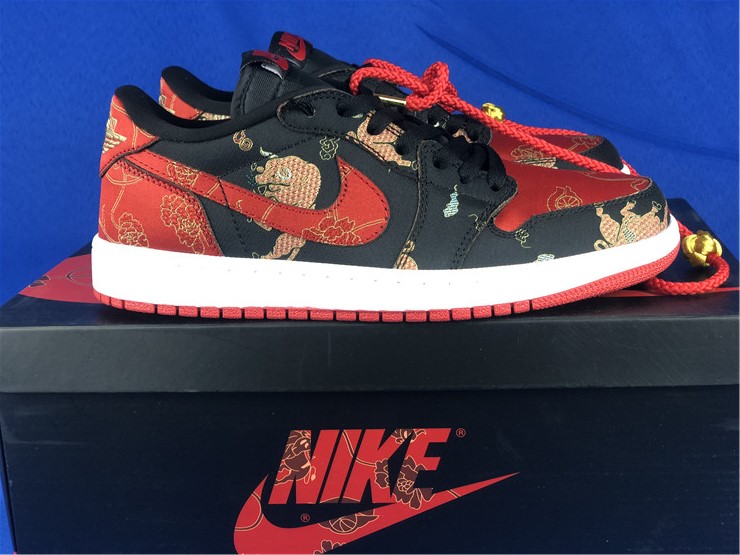 Air Jordan 1 Low OG Chinese New Year DD2233-001