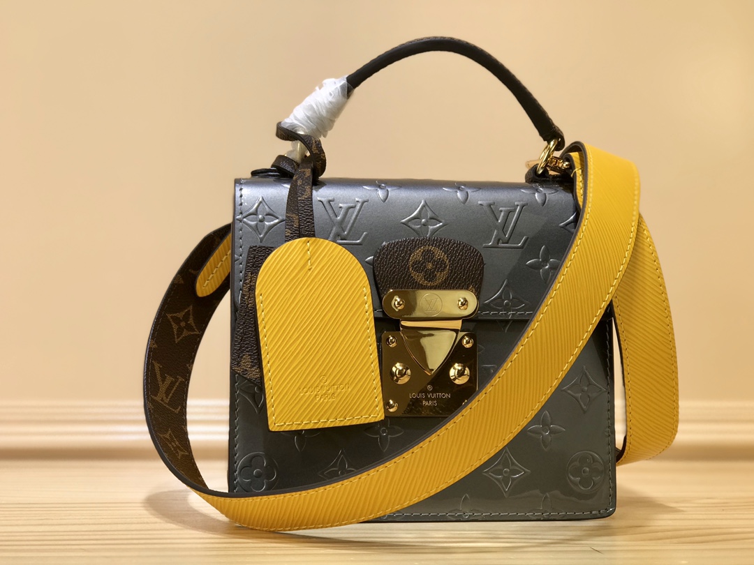 L*ouis V*uitton Top Bag 17*16*8.5cm