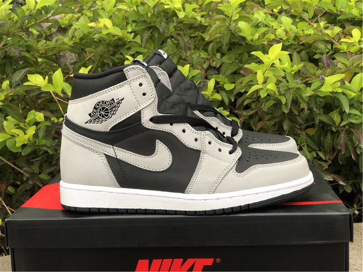 Air Jordan 1 High OG “Shadow 2.0” 555088-035
