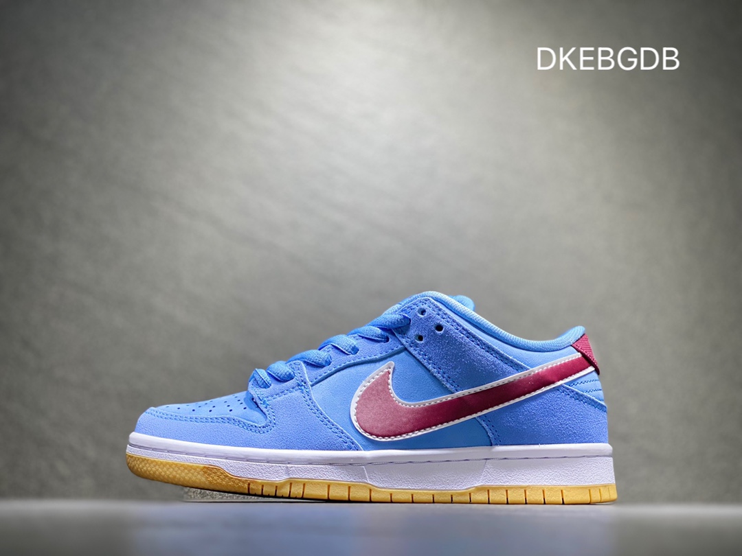from NIKE DUNK LOW DQ4040-400