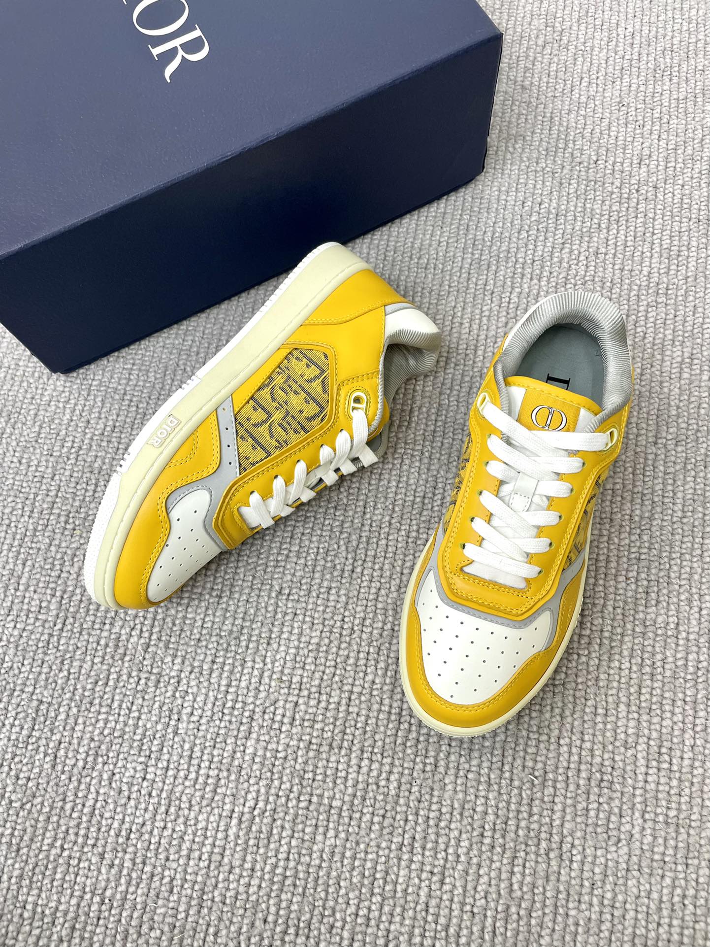 Men D*ior Top Sneakers