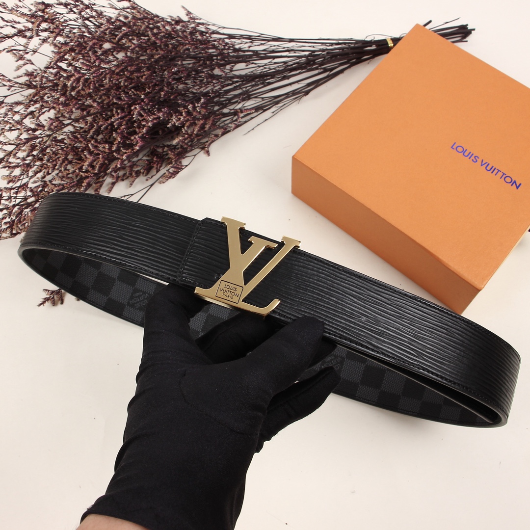 L*ouis V*uitton Belts Top Version