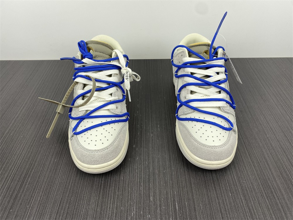 from O*ff-W*hite x Nike Dunk Low