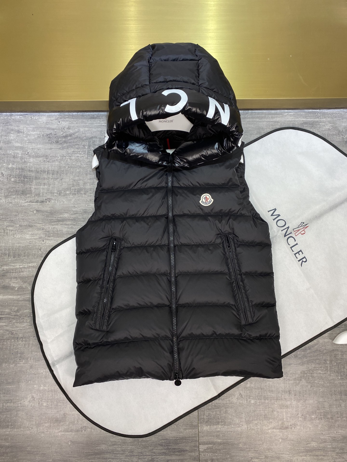 Men Jacket/Sweater Top Quality