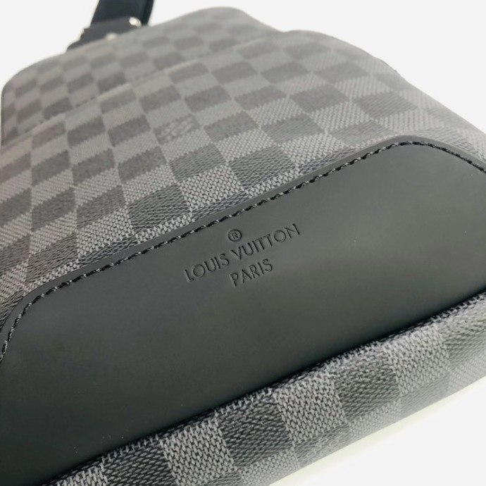 L*ouis V*uitton Top Bag