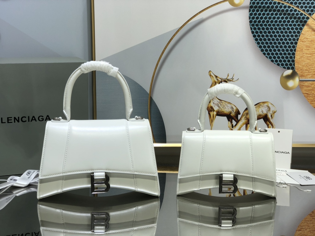 B*alenciaga Bag Top Quality