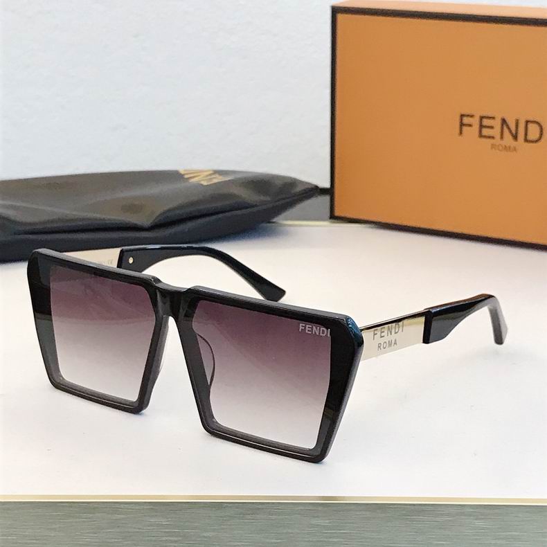 F*endi Glasses Top
