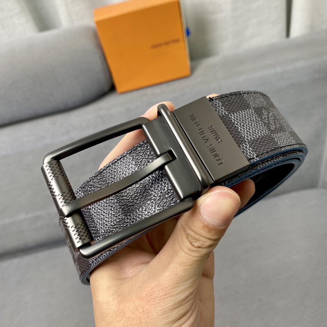 L*ouis V*uitton Belts Top Version