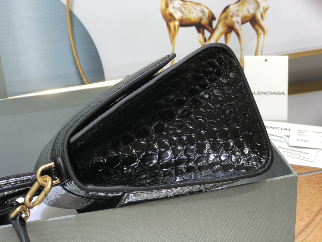 B*alenciaga Bag Top Quality