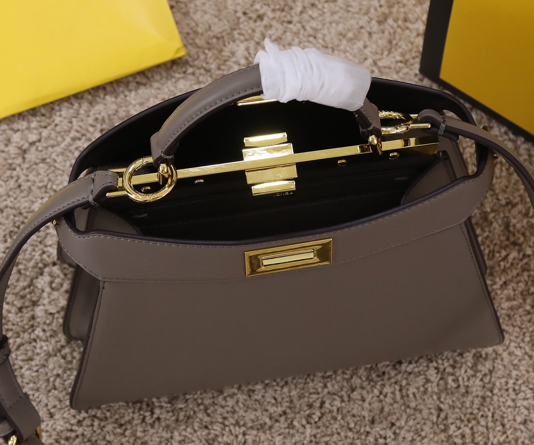 F*endi Bag Top Quality 27*11*20CM