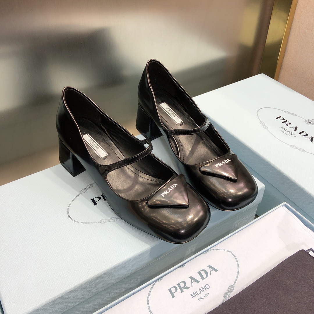 Women P*rada Top Quality Sandals