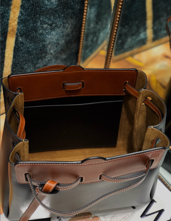 L*oewe Top Bag 24x17x6.5cm