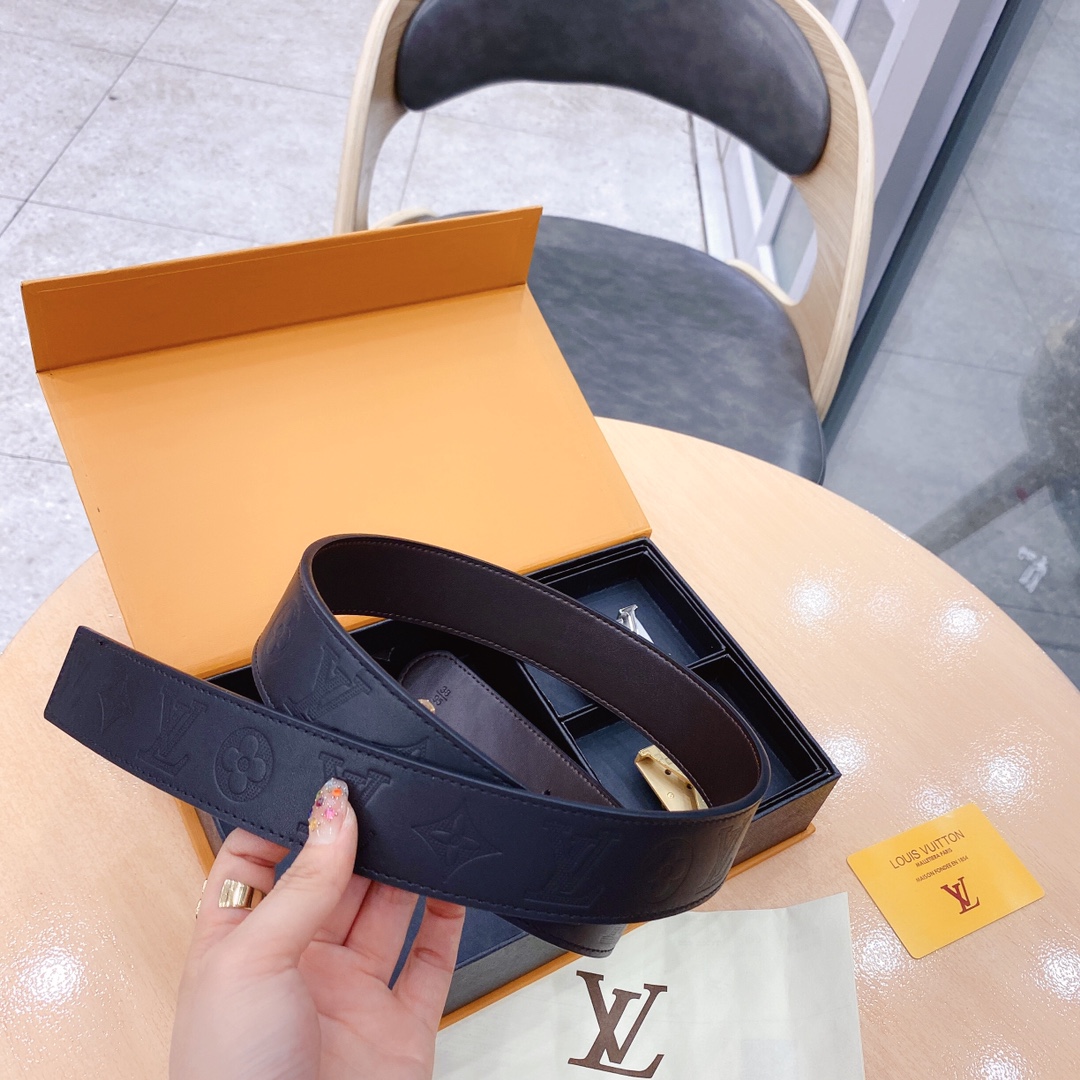 L*ouis V*uitton Belts Top Version