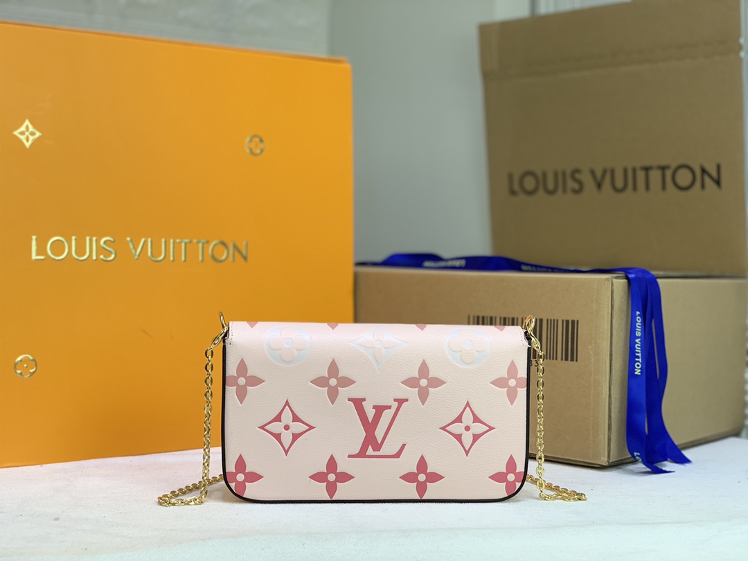 L*ouis V*uitton Top Bag 12*12*3cm