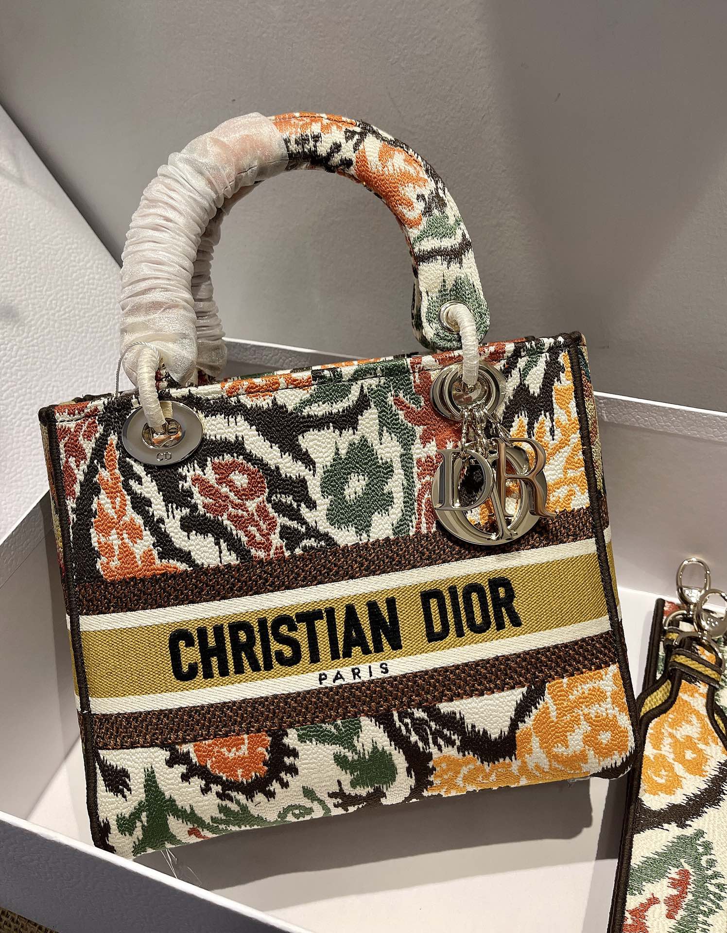 D*ior Top Bag 24*20*11cm