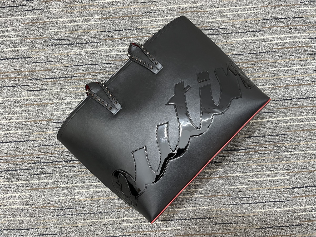 Bag C*hristian L*ouboutin Top Quality