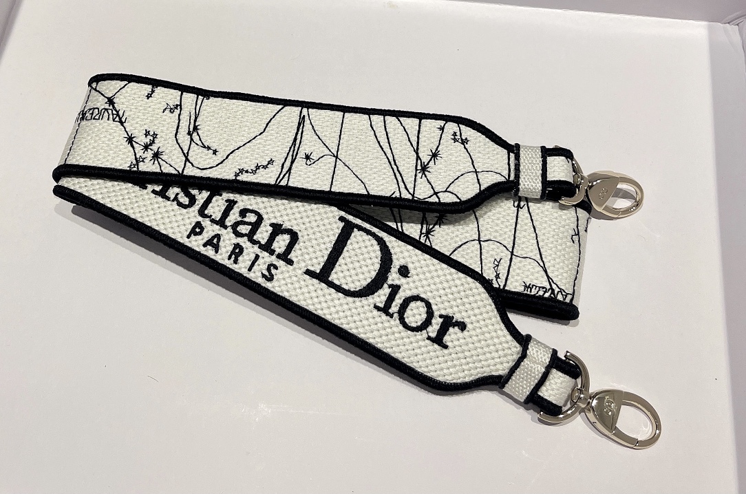 D*ior Bag Top Quality 24*20*11CM