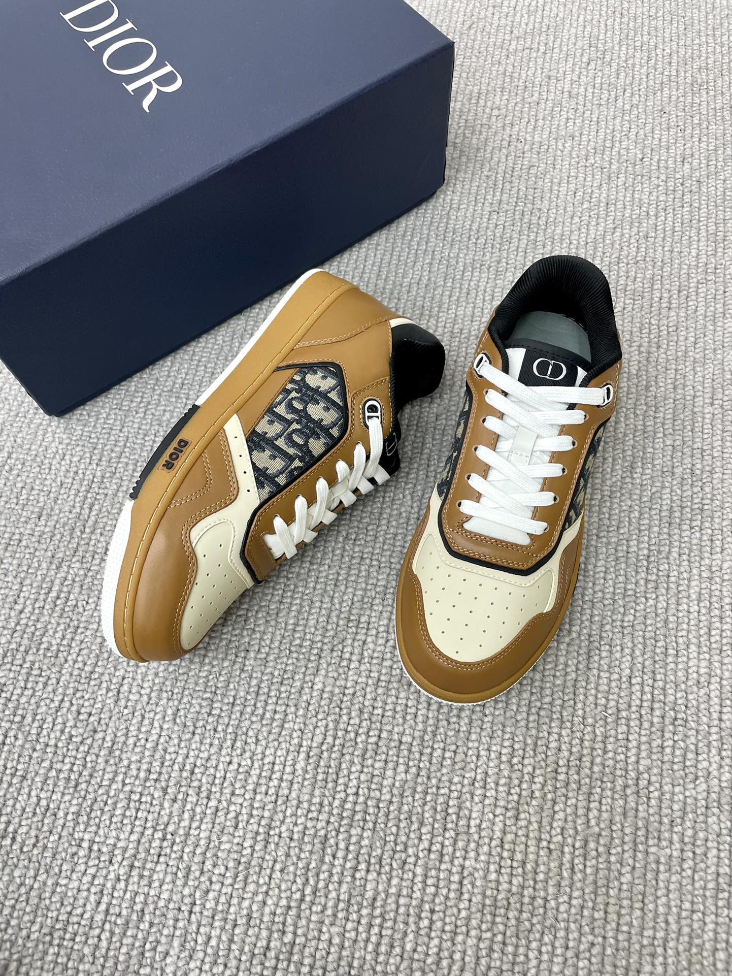 Men D*ior Top Sneakers