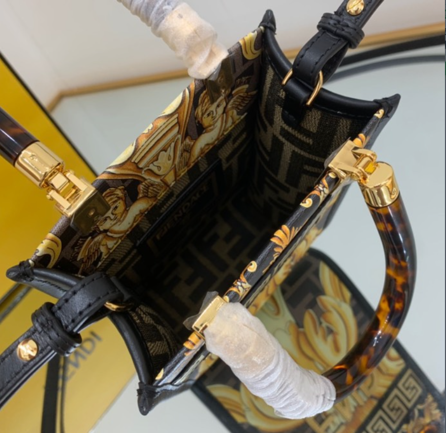 F*endi Bag Top Quality 13*18*6.5CM