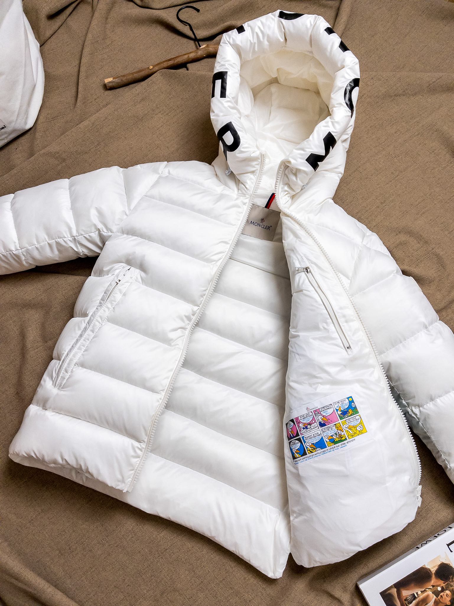 Women Jacket/Sweater Top Quality