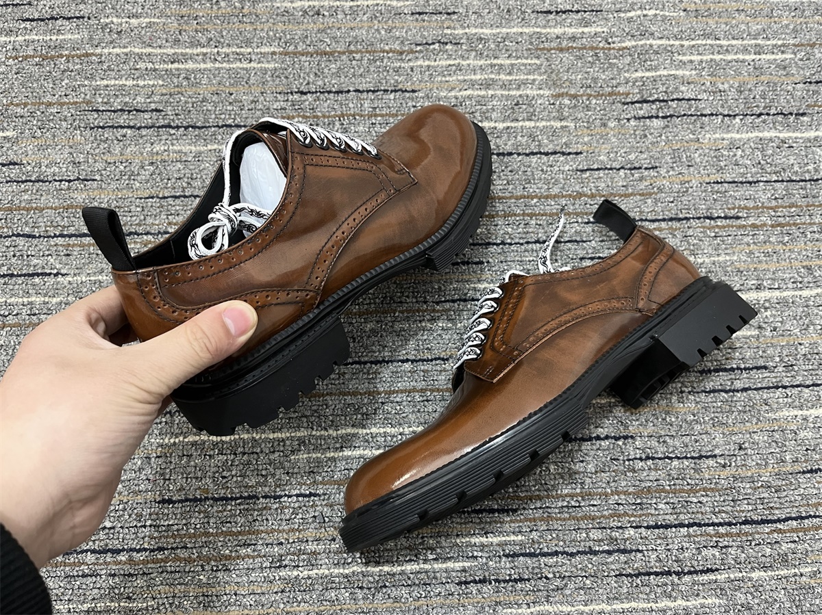 Men D*ior Top Sneakers