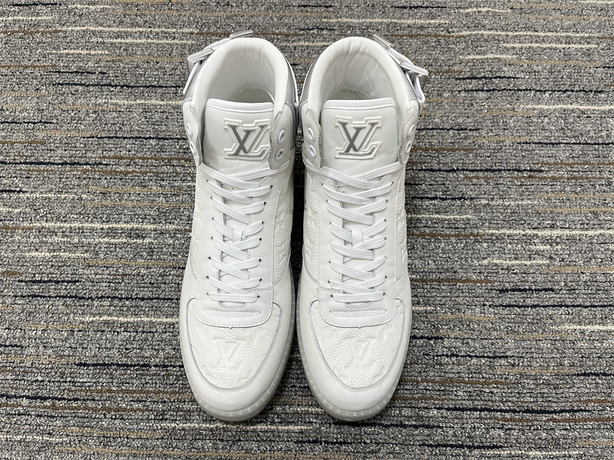 Men L*ouis V*uitton Top Sneakers