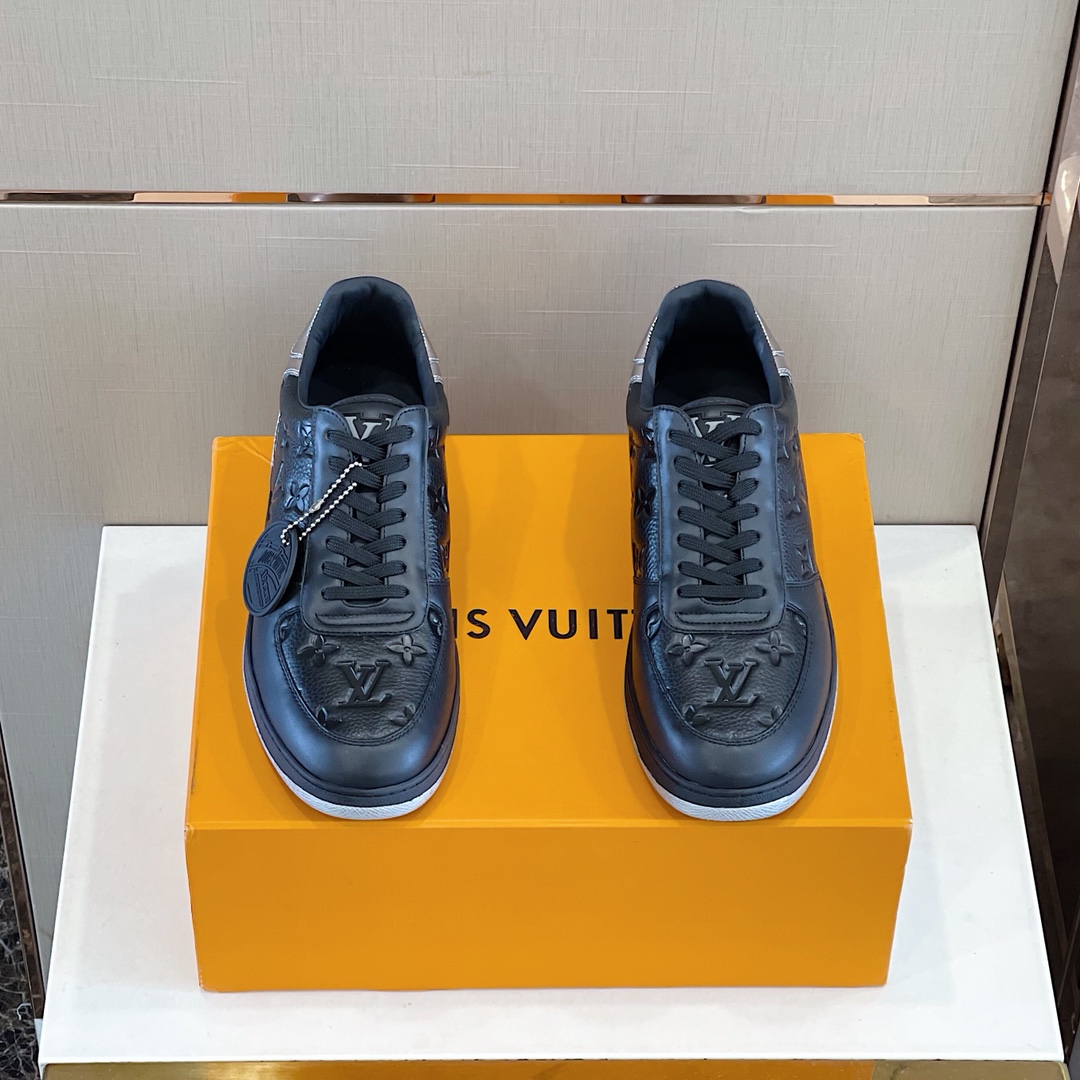 Men L*ouis V*uitton Top Sneaker