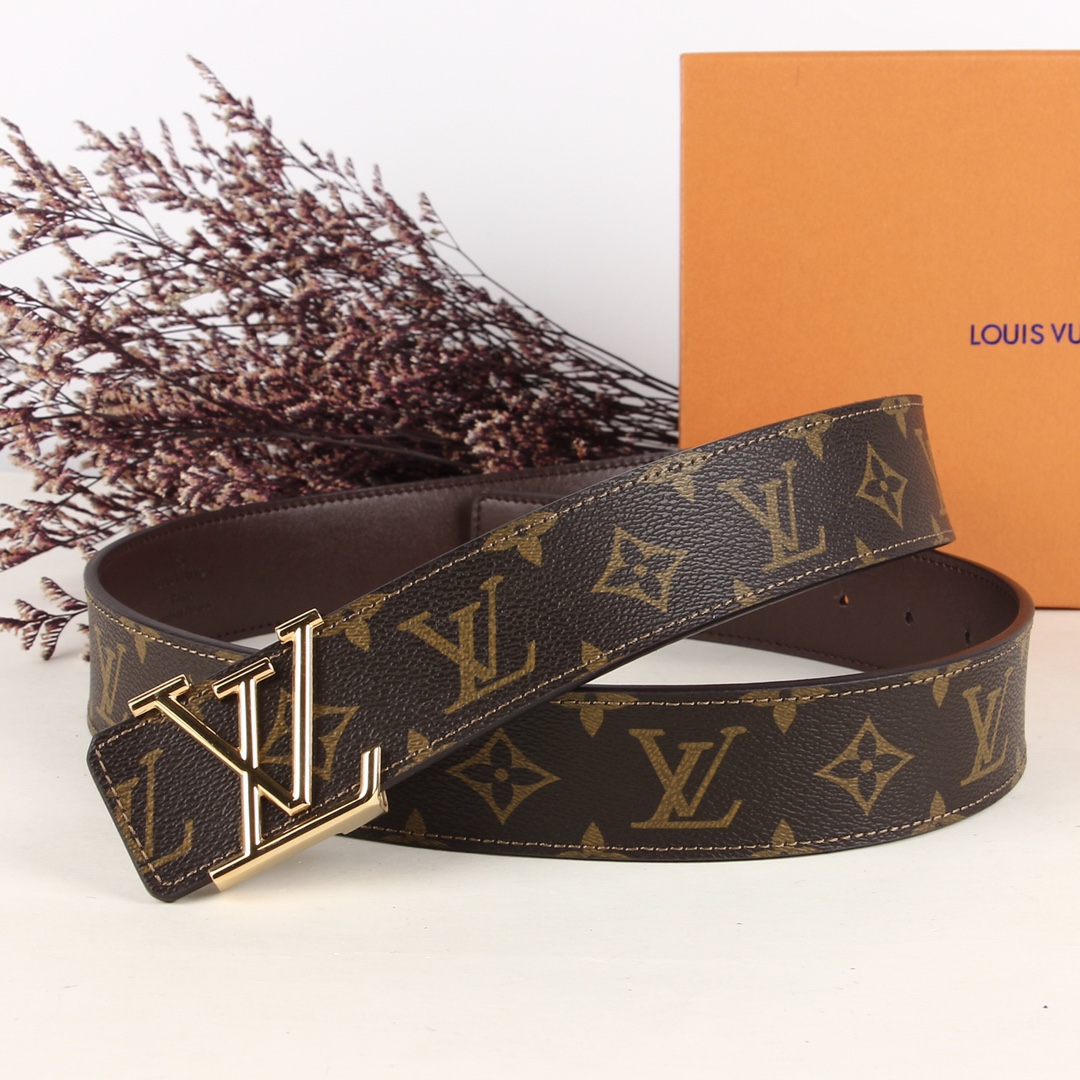 L*ouis V*uitton Belts Top Version