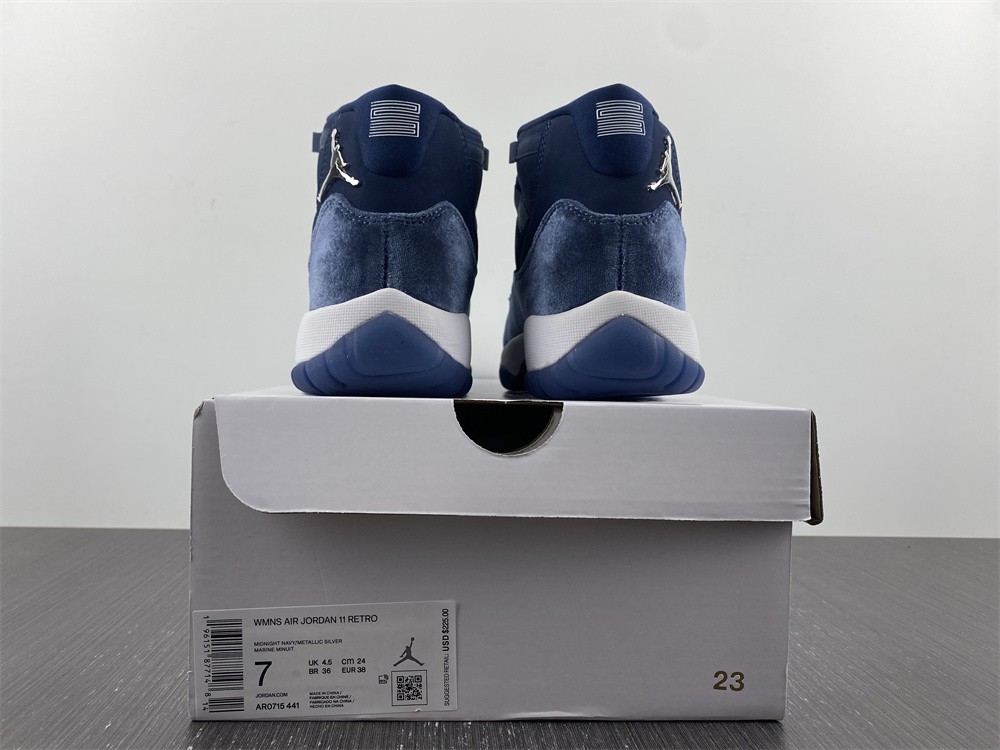 Air Jordan 11 WMNS AR0715-441