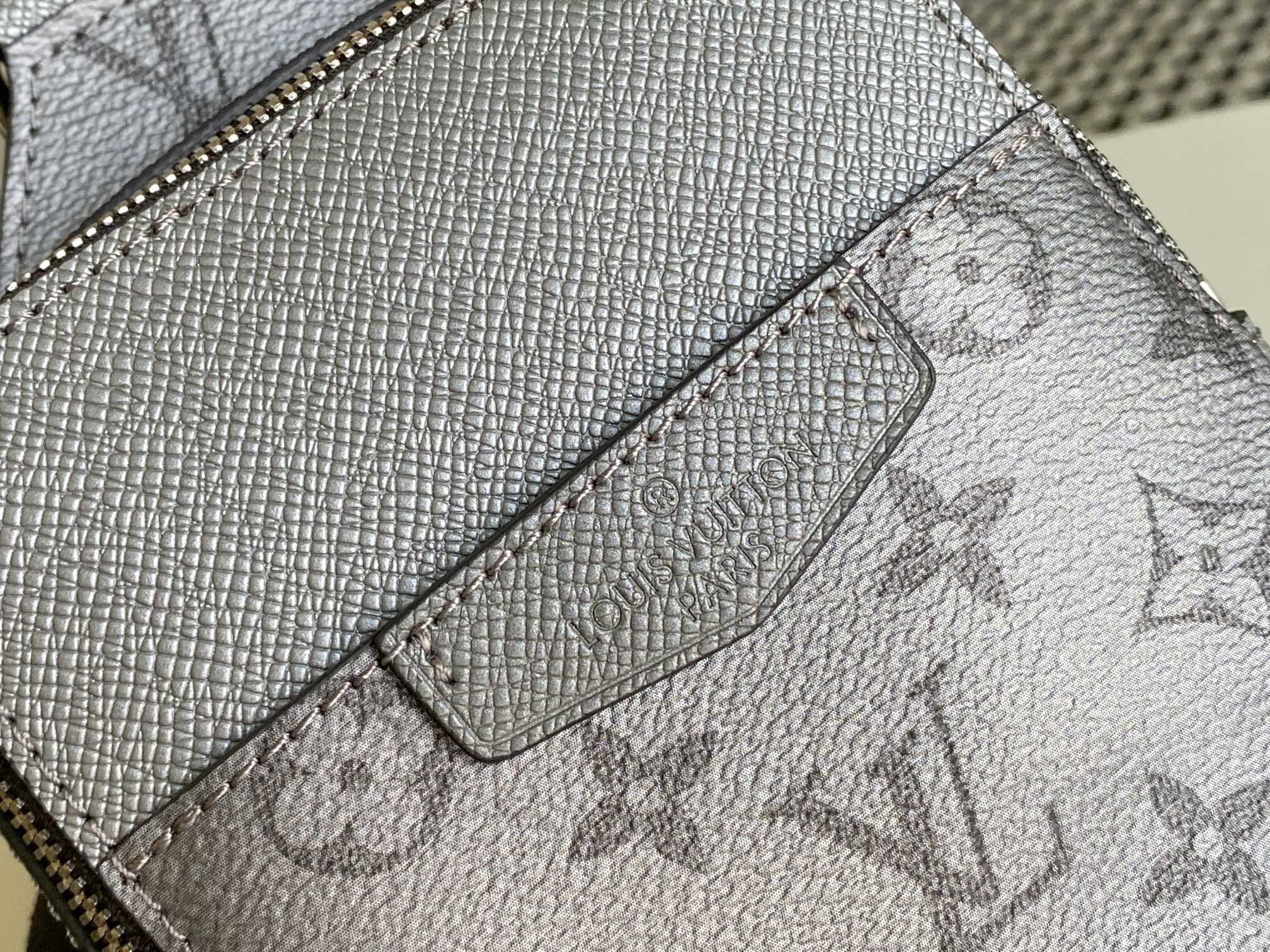 L*ouis V*uitton Bag Top Quality 13*21*5CM