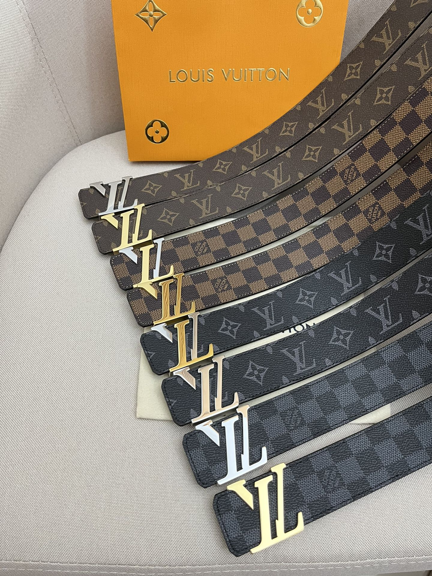 L*ouis V*uitton Belts Top Quality 40MM