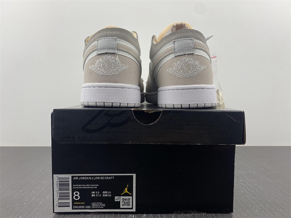 Air Jordan 1 Low