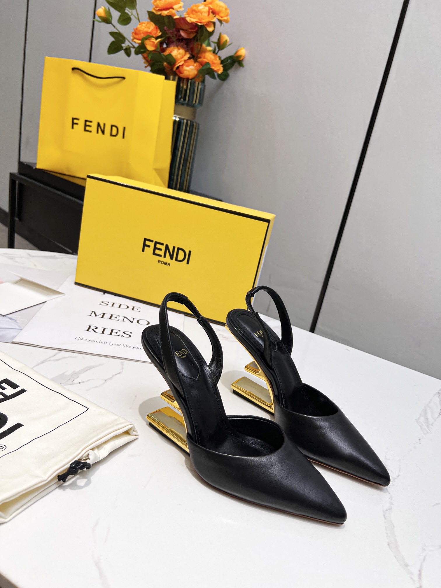 Women F*endi Top Quality Sandals