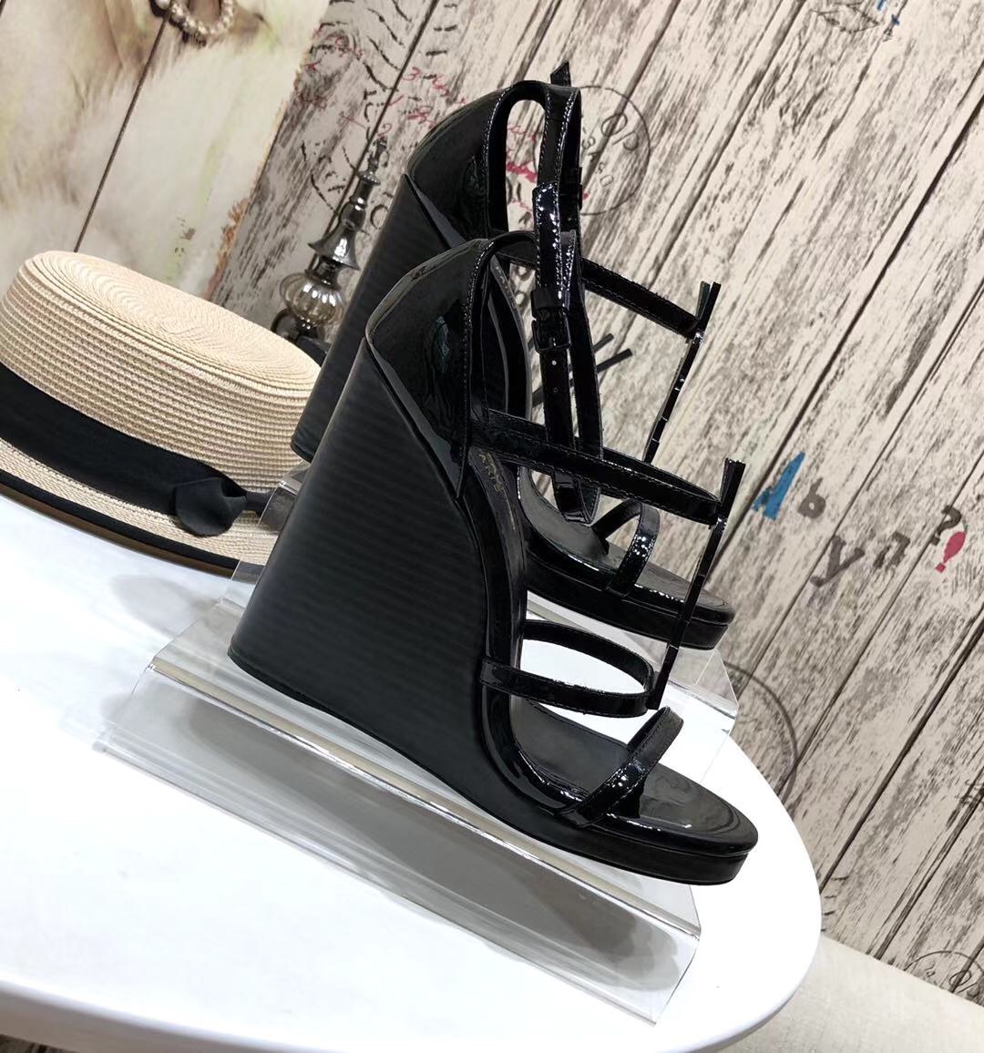 Women Y*SL Top Pumps 10.5CM