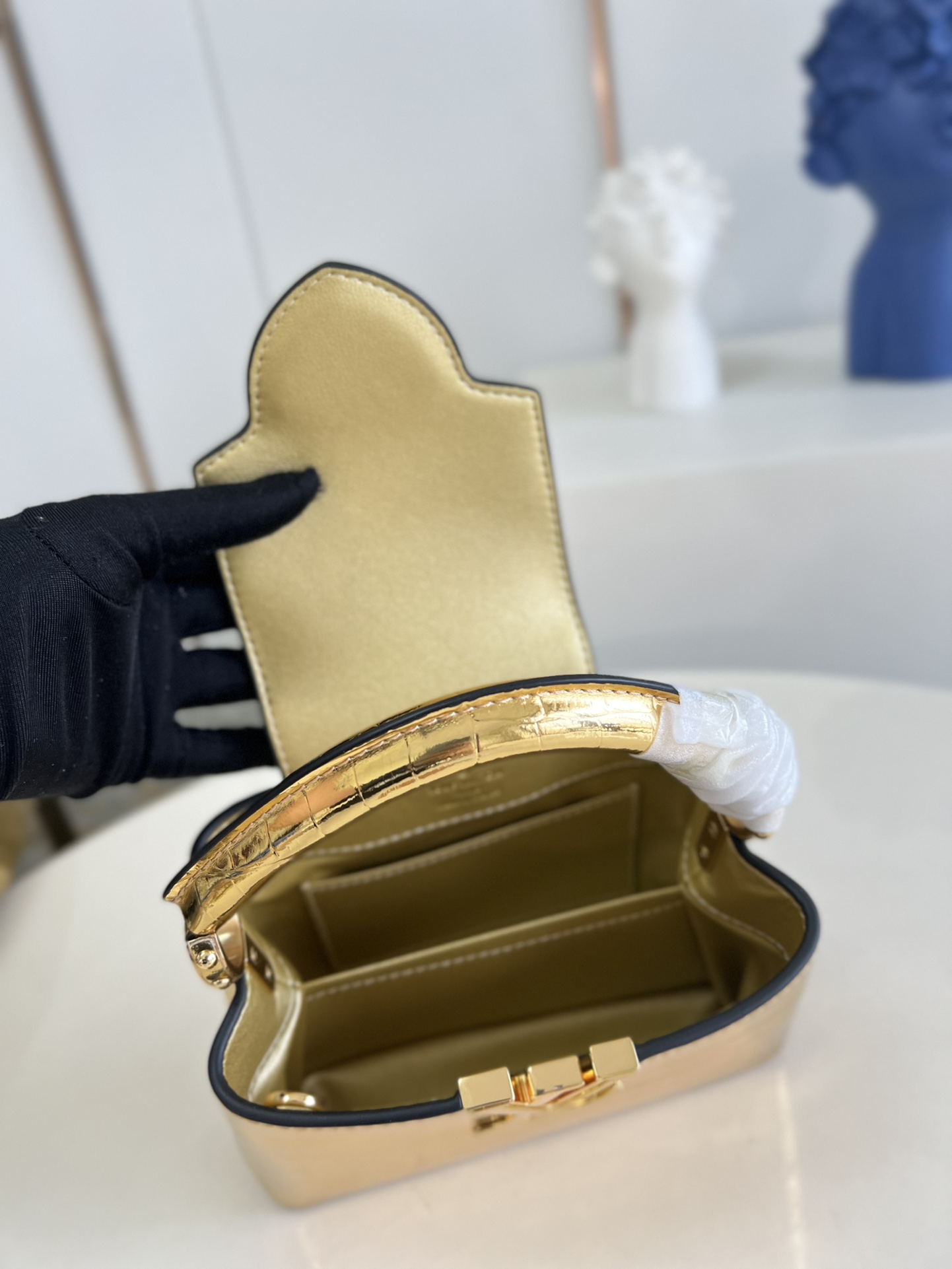 L*ouis V*uitton Top Bag 21*14*8CM