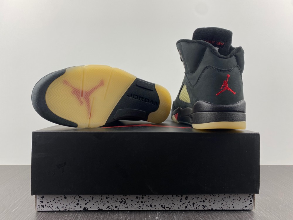 Air Jordan 5 Gore-Tex DR0092-001