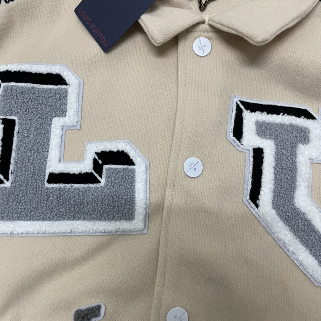 Men Jacket/Sweater Top Quality