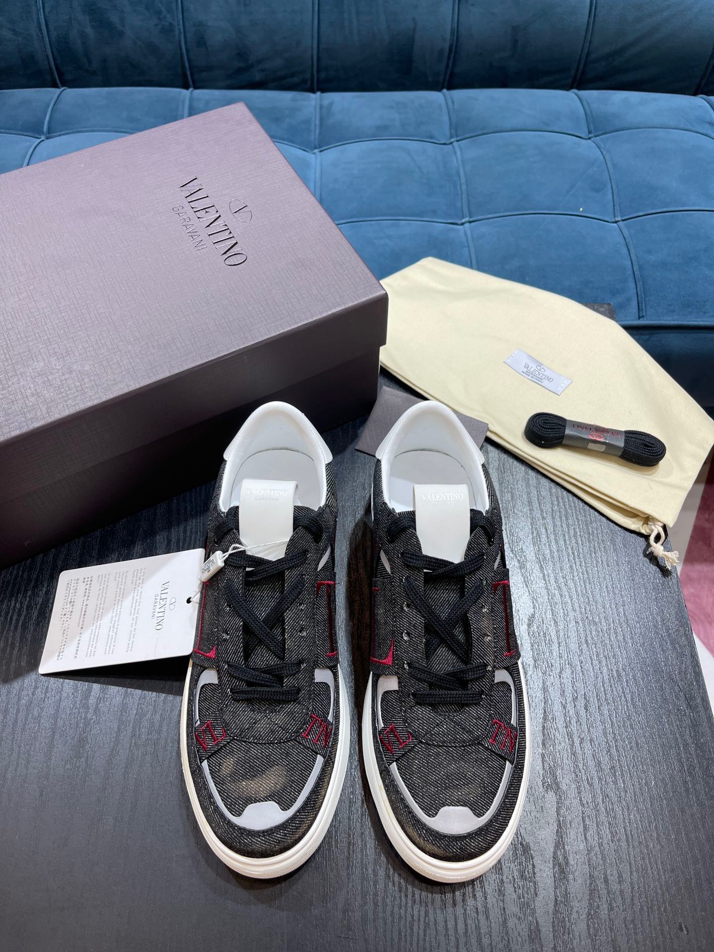 Women Men V*alentino Top Sneakers