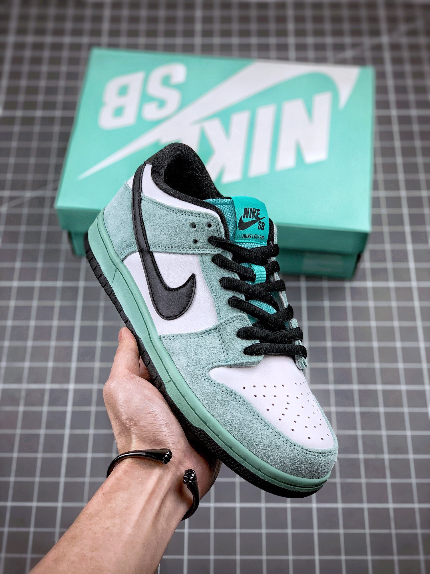 from nike sb dunk low