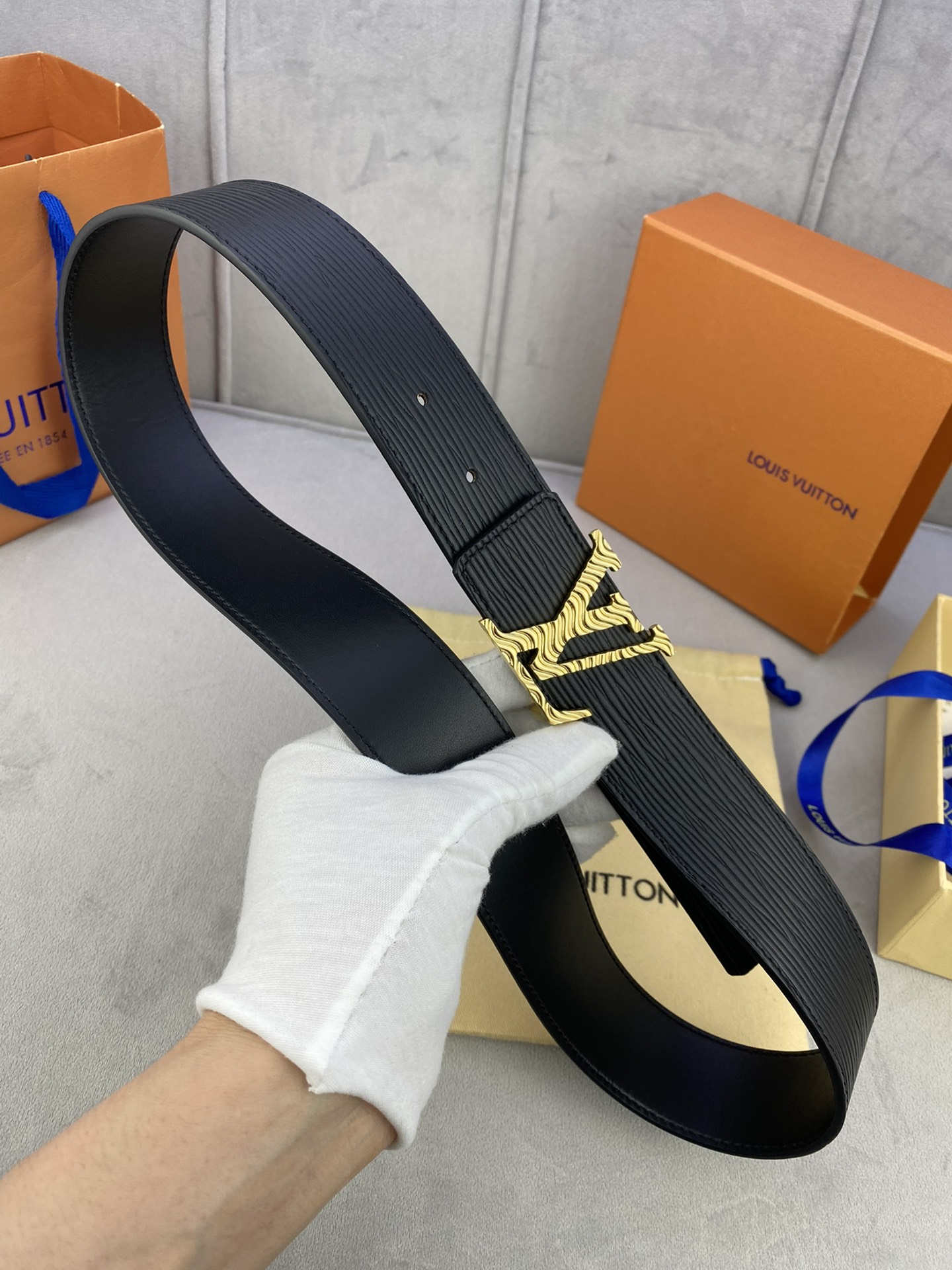 L*ouis V*uitton Belts Top Quality 40MM