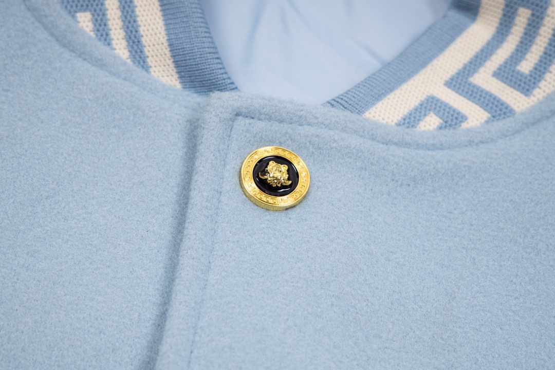 Men Jacket/Sweater Top Quality