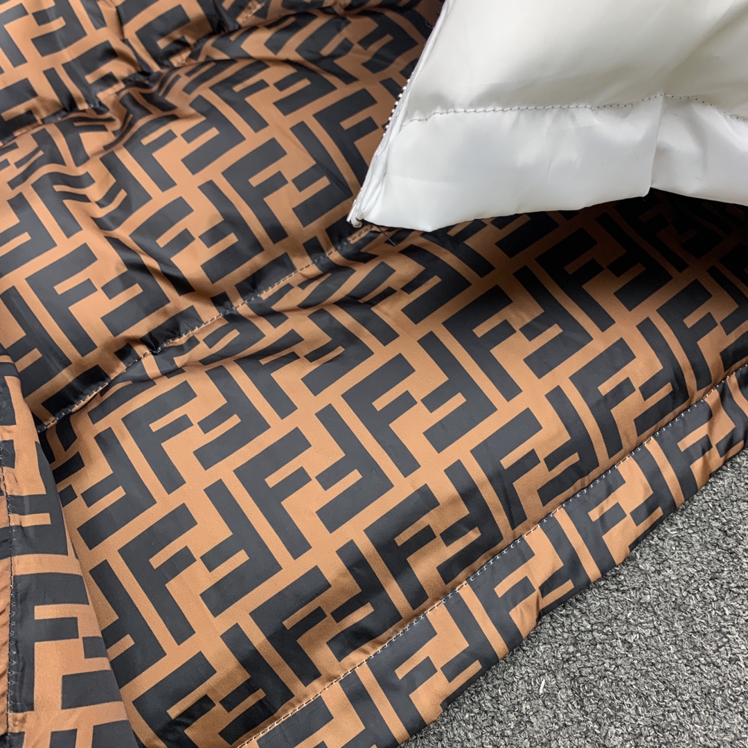 Men Jacket/Sweater Top Quality