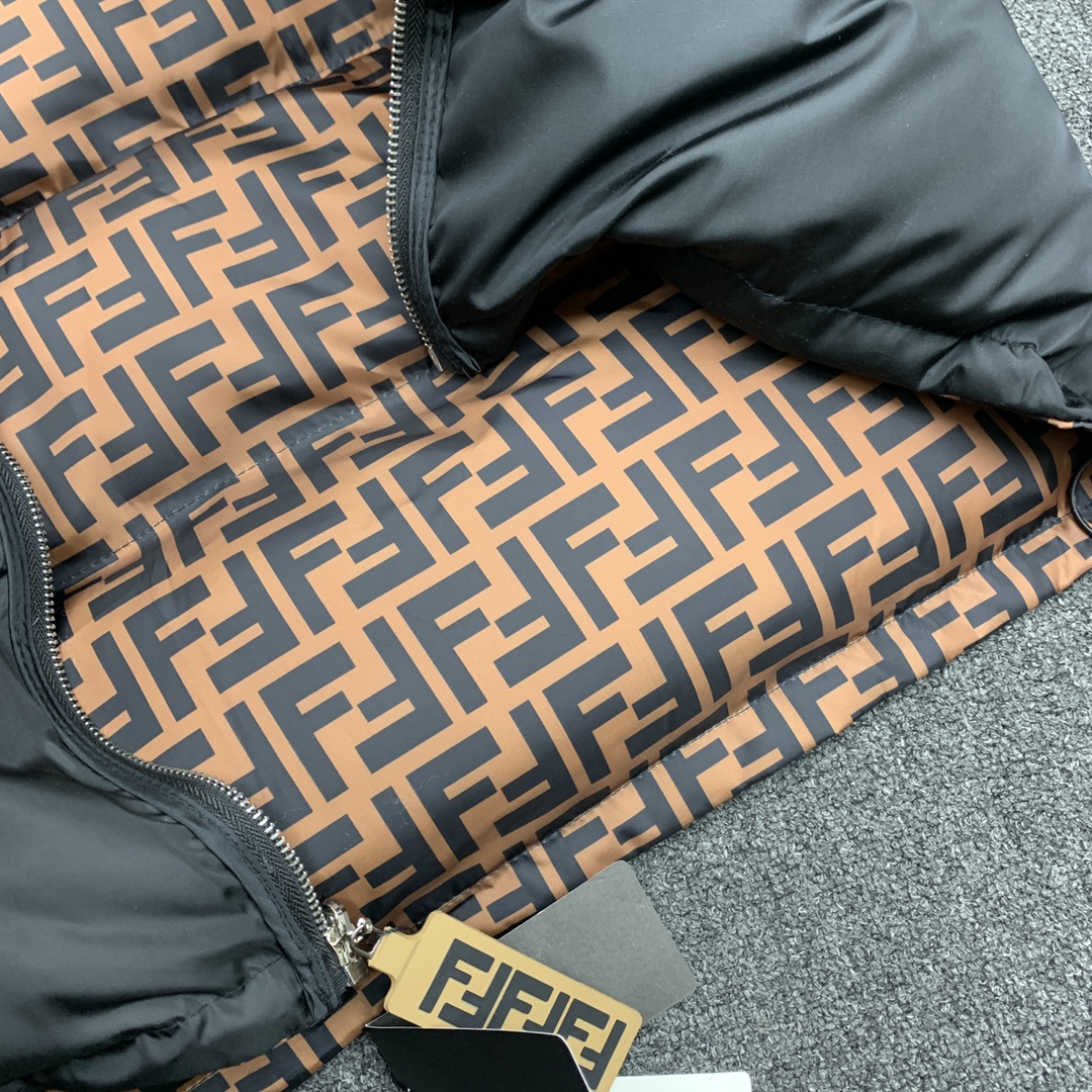 Men Jacket/Sweater Top Quality