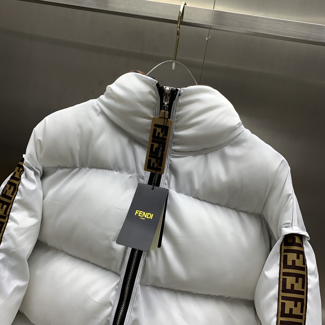 Men Jacket/Sweater Top Quality