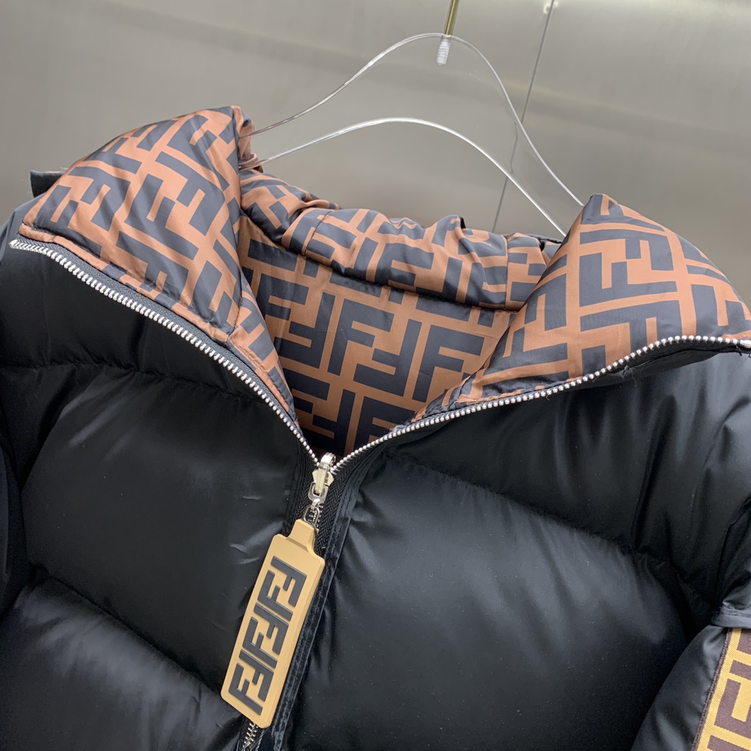 Men Jacket/Sweater Top Quality