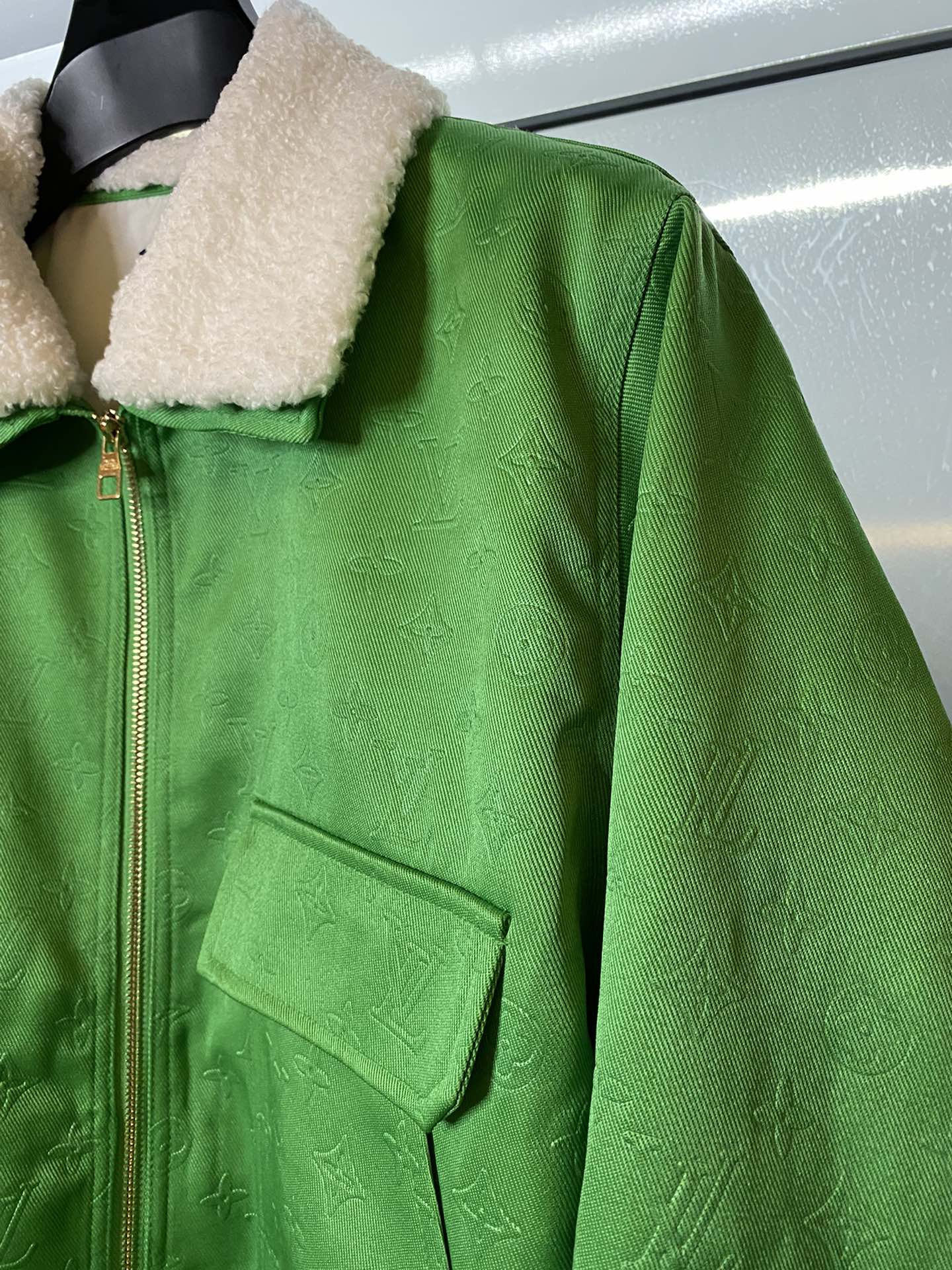 Men Jacket/Sweater Top Quality