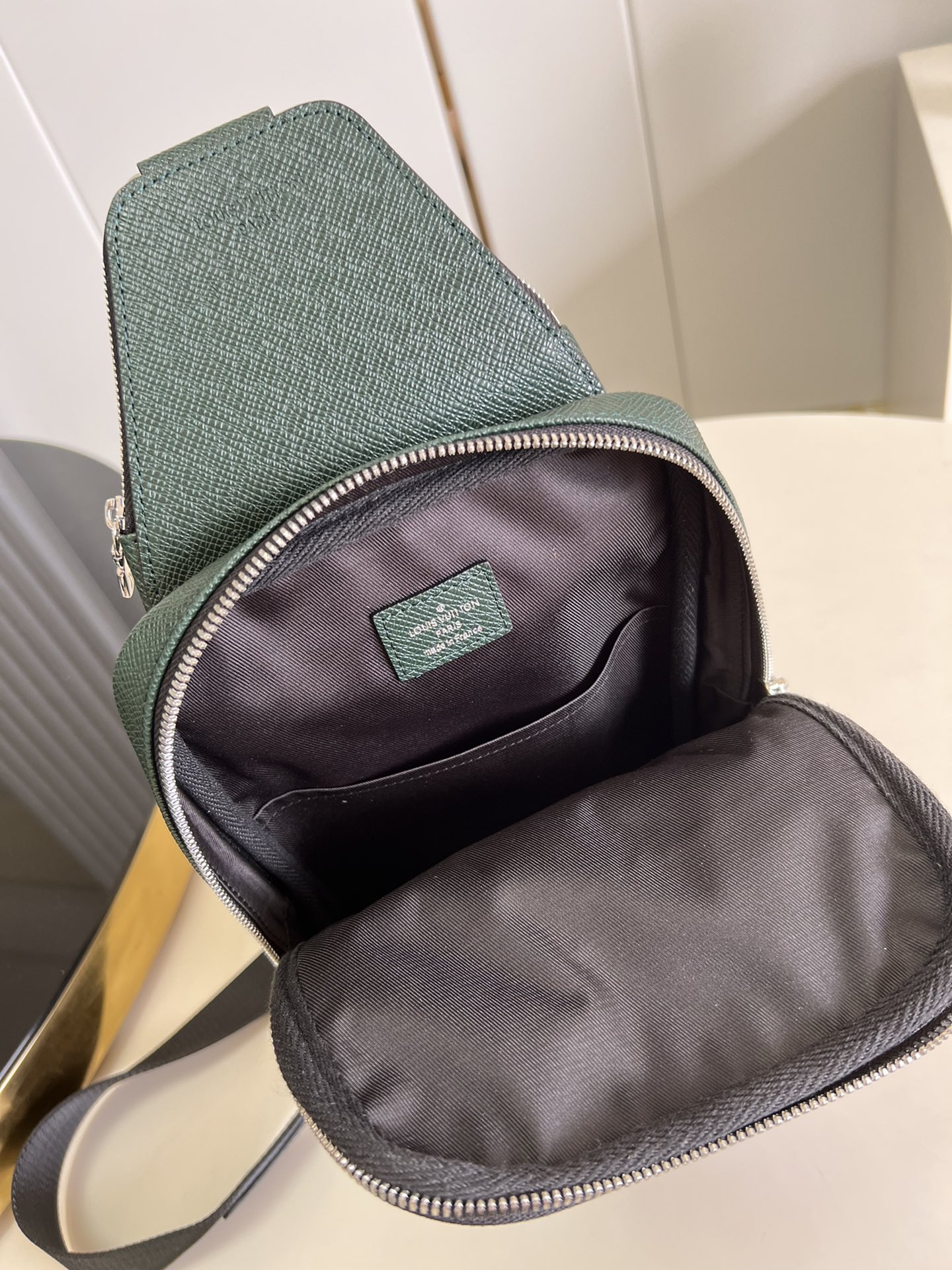 L*ouis V*uitton Bag Top Quality 20*31*10CM