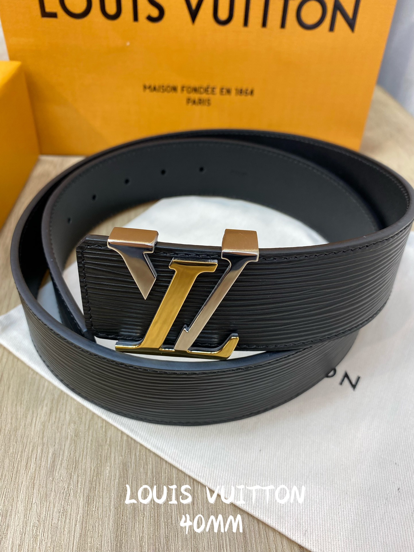 L*ouis V*uitton Belts Top Quality 40MM