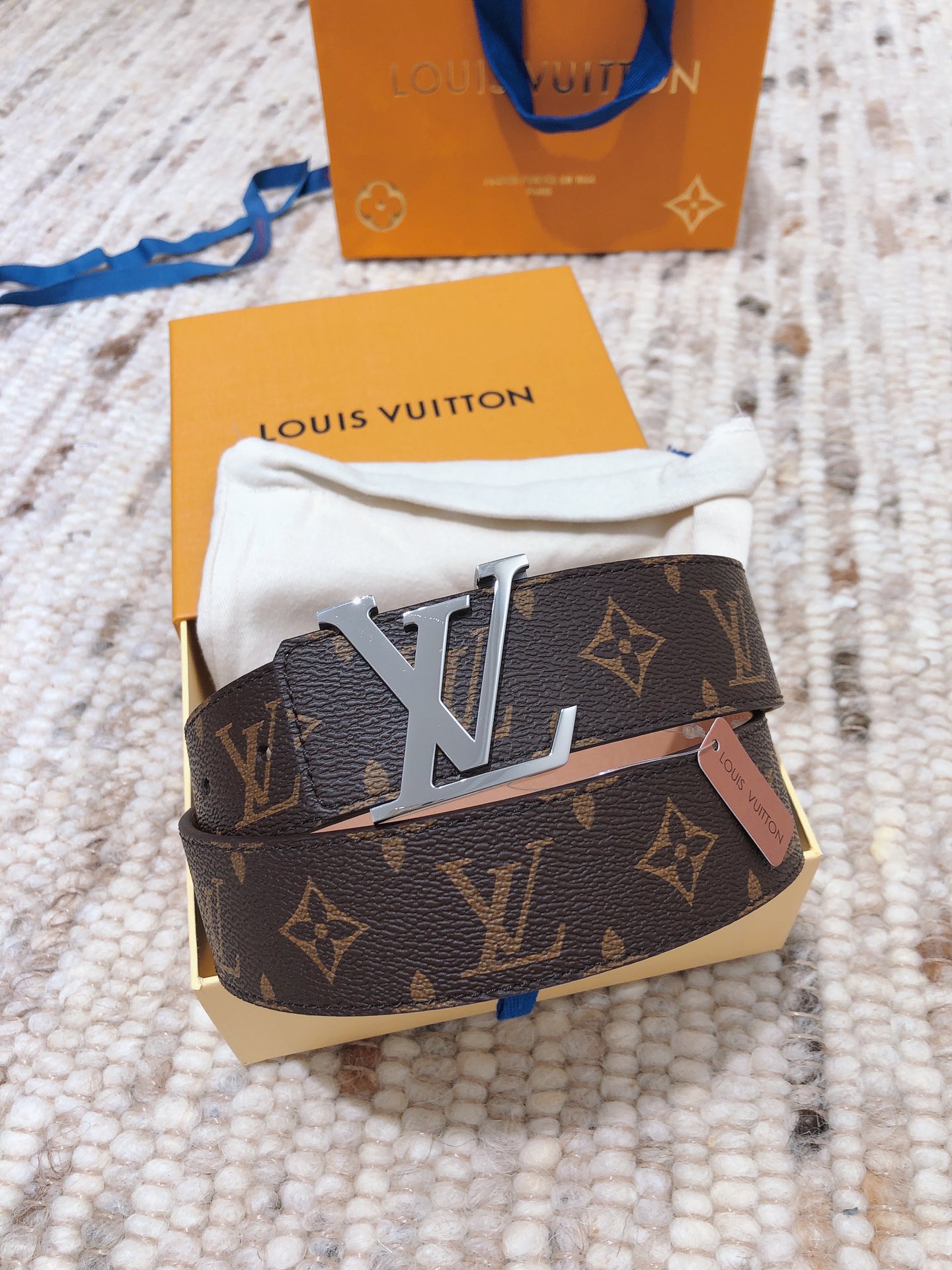 L*ouis V*uitton Belts Top Quality 40MM
